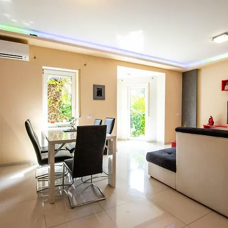 Jela 7 Apartment Pula