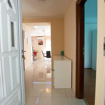 Apartman Jela 7 Póla